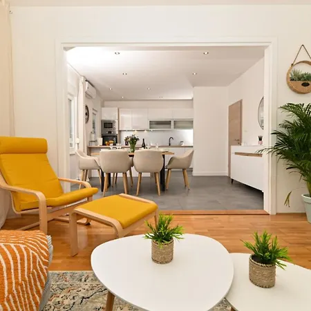 Smile&waves דירה