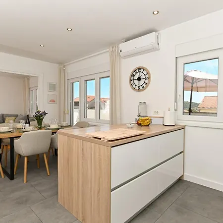 Smile&waves * טרוגיר