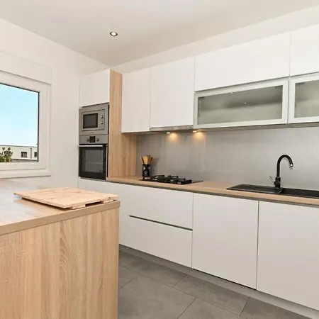 דירה Smile&waves *